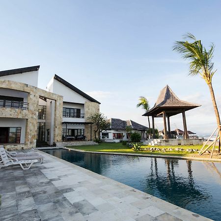 Suarti Resort, Villas & Gallery 케트웰 외부 사진