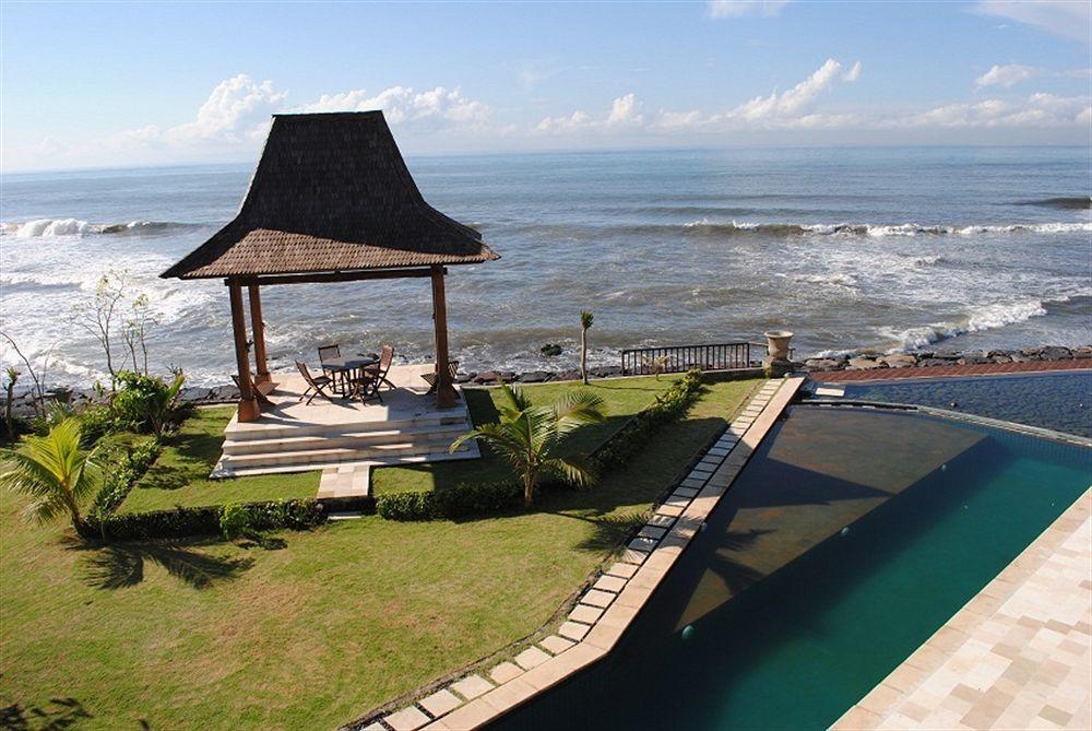 Suarti Resort, Villas & Gallery 케트웰 외부 사진