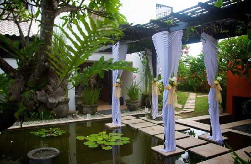 Suarti Resort, Villas & Gallery 케트웰 외부 사진