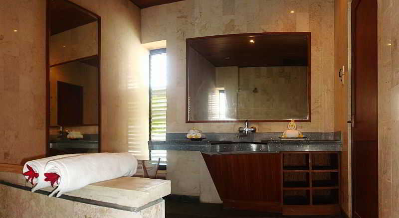 Suarti Resort, Villas & Gallery 케트웰 외부 사진