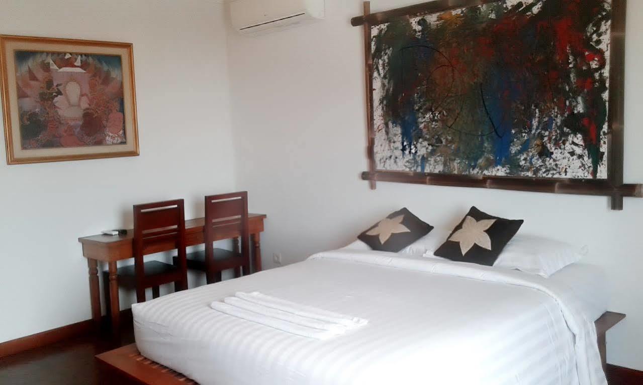 Suarti Resort, Villas & Gallery 케트웰 외부 사진