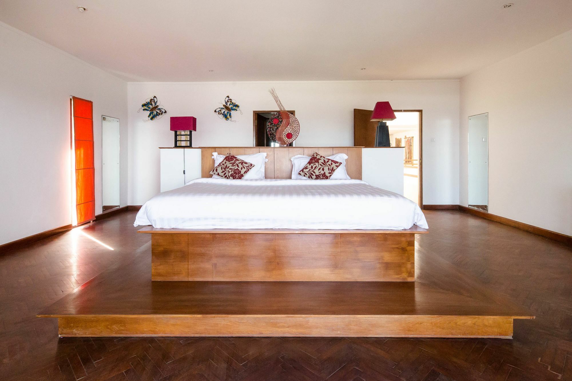Suarti Resort, Villas & Gallery 케트웰 외부 사진