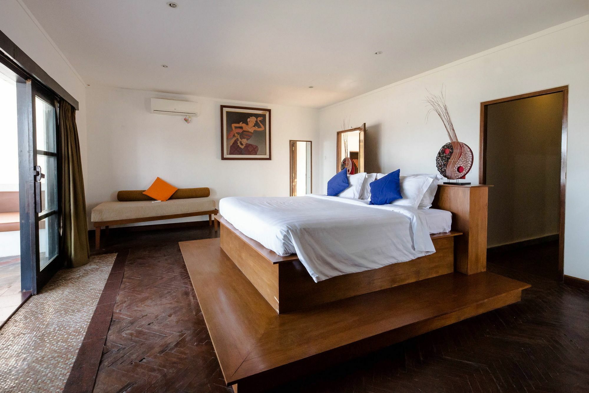 Suarti Resort, Villas & Gallery 케트웰 외부 사진